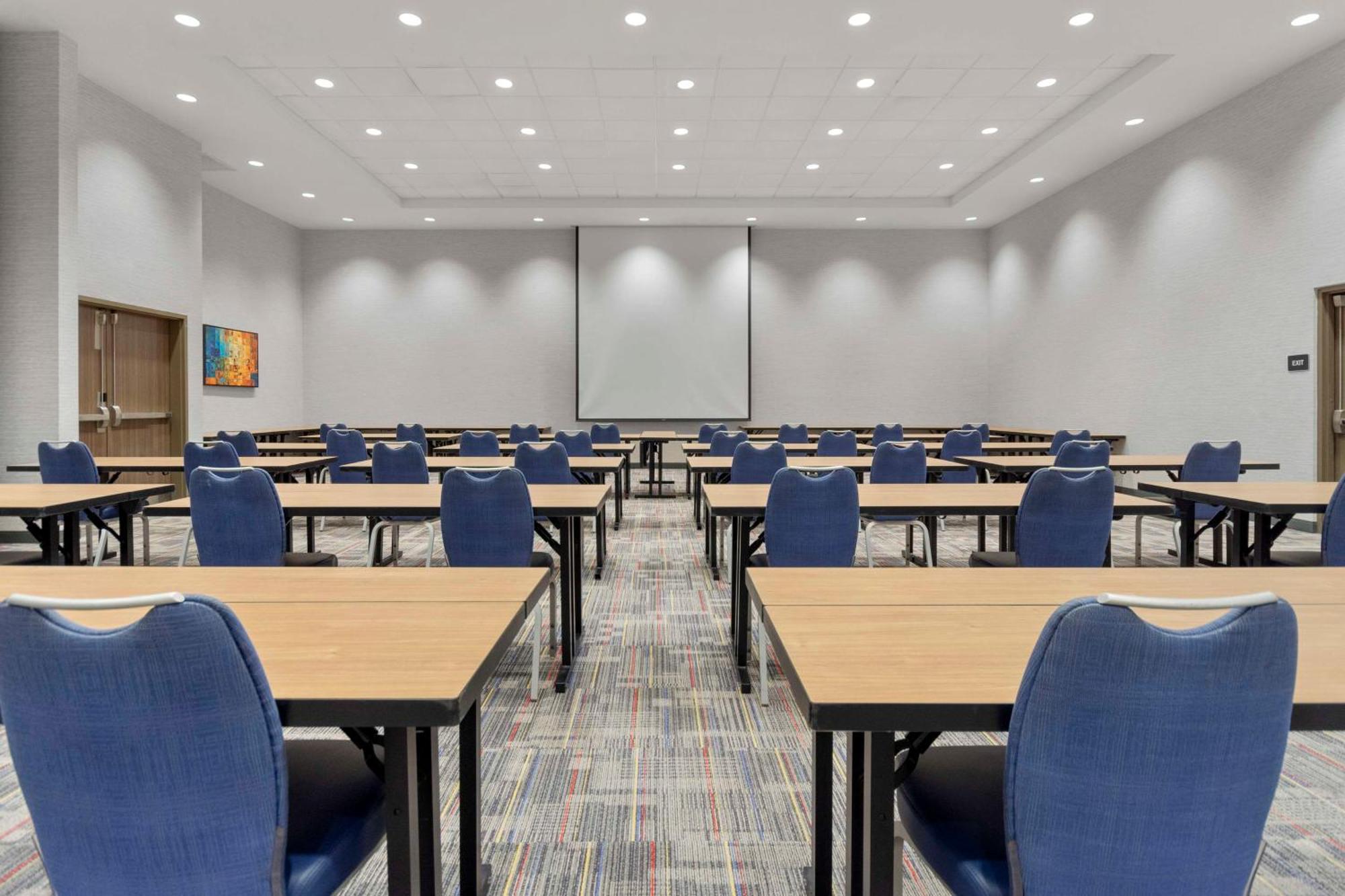 Hampton Inn & Suites Columbus Scioto Downs Экстерьер фото