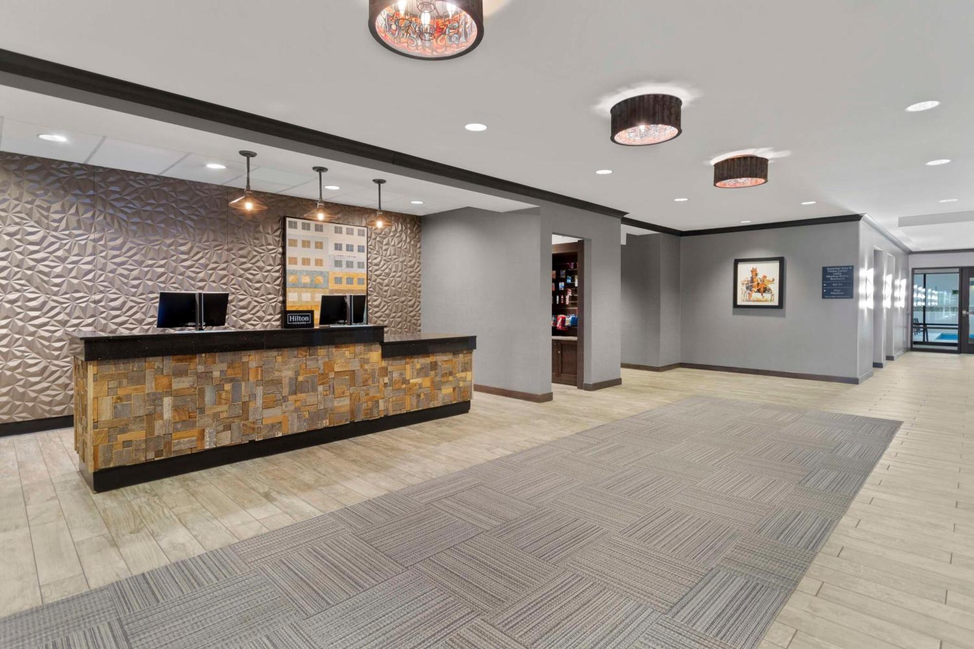 Hampton Inn & Suites Columbus Scioto Downs Экстерьер фото